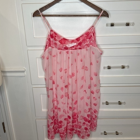 Oscar De Larenta sheer nightie in beautiful pink & white silk - Picture 8 of 13